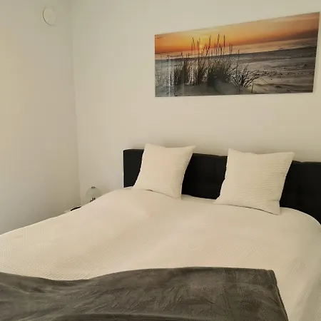 Apartment Meerbude Whg 3 Groemitz